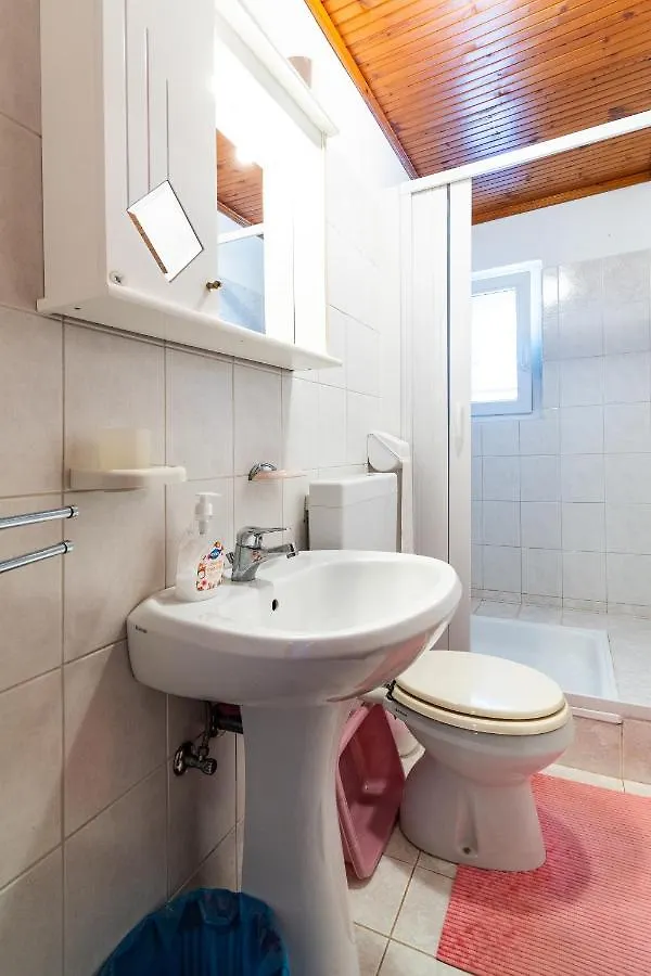 Apartments And Rooms With Parking Space Skrbcici, Krk - 21231 Croatia
