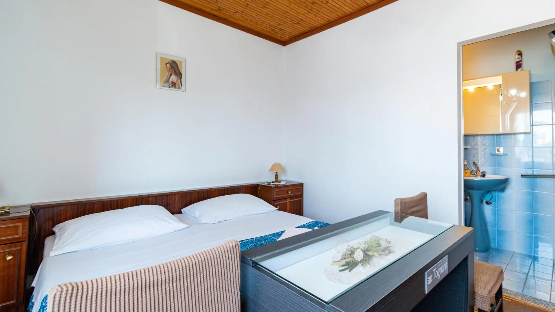 Apartments And Rooms With Parking Space Skrbcici, Krk - 21231 0*, Skrbcici Croatia
